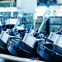 تعمیر برد تجهیزات کارخانه‌ های تولید قطعات خودروسازی - بردت با ما